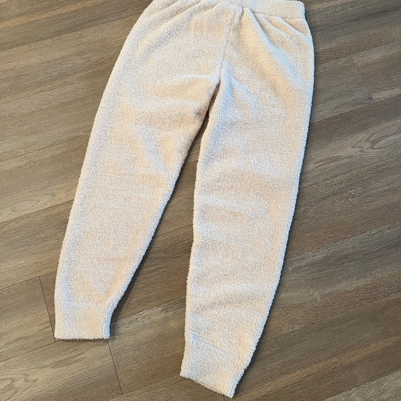 Cupcakes & Cashmere joggers / lounge pants - Picture 3 of 6